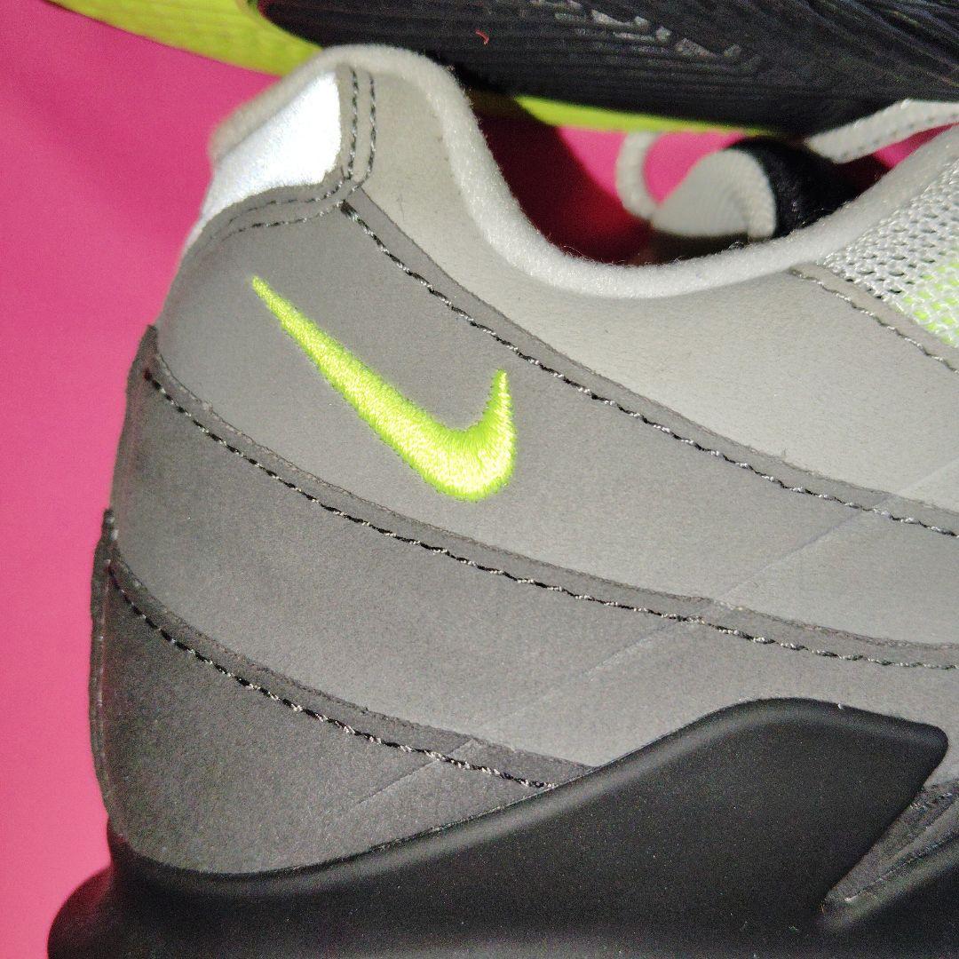 着用2回激レアフェデラーモデル　ズームベイパーRF X AM95 27.5