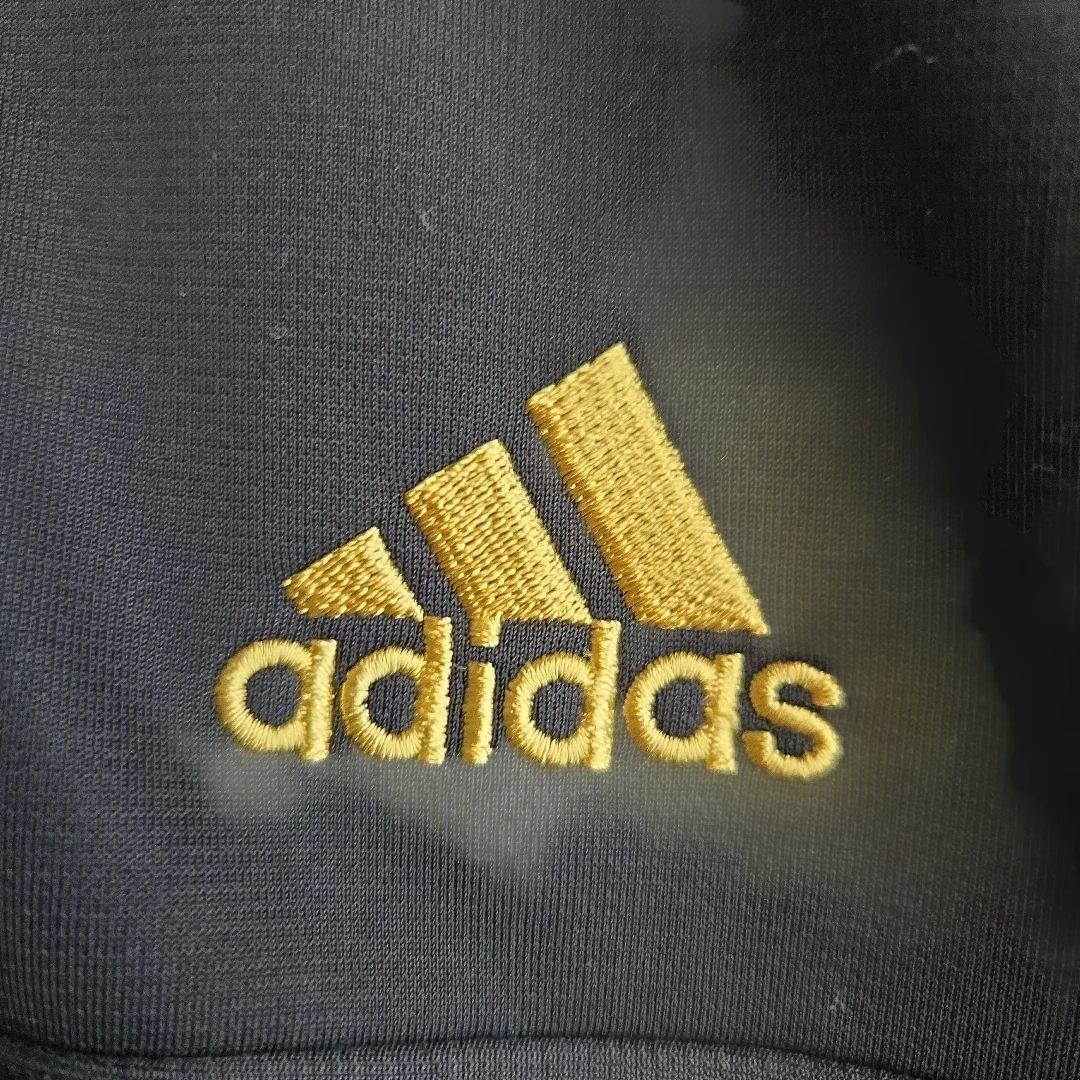 adidas ブラック/ゴールド ジャージ上下セット　Mサイズ
