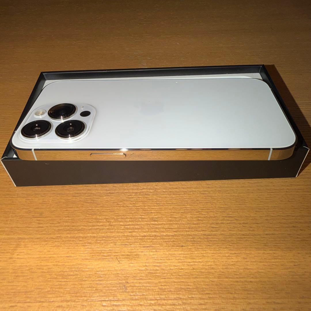 【SIMフリー】iPhone 13 Pro シルバー 512GB