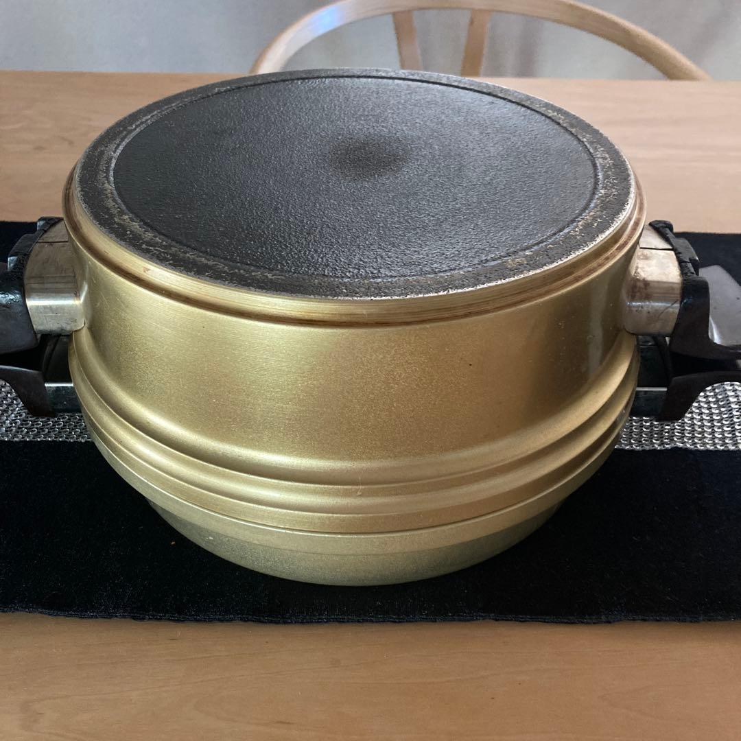 大幅お値下げ！★しばのキッチン★ゴールド　天火鍋セット　ケーキ、すき焼きに！美品