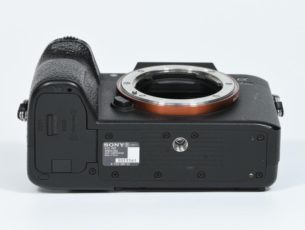 【美品】 ソニー α7 III ILCE-7M3 ボディ 《ショット数9650》