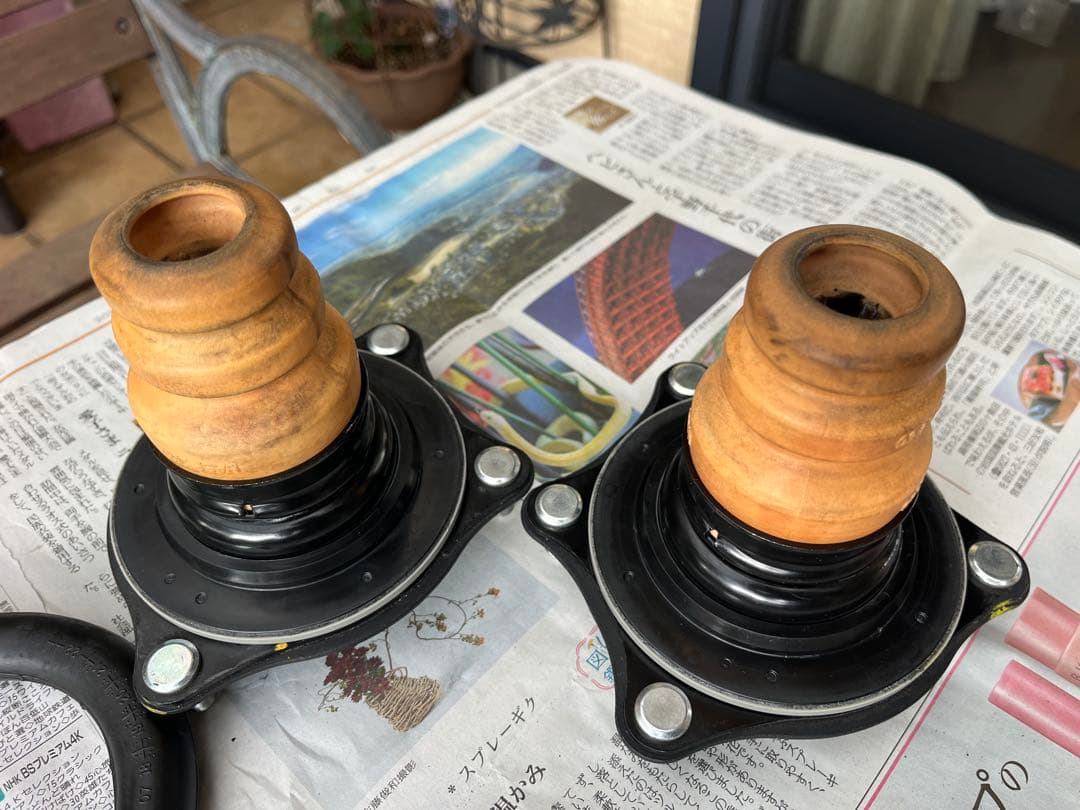 オデッセイRC4 KYB NEW SR MC (フロント) リヤは純正