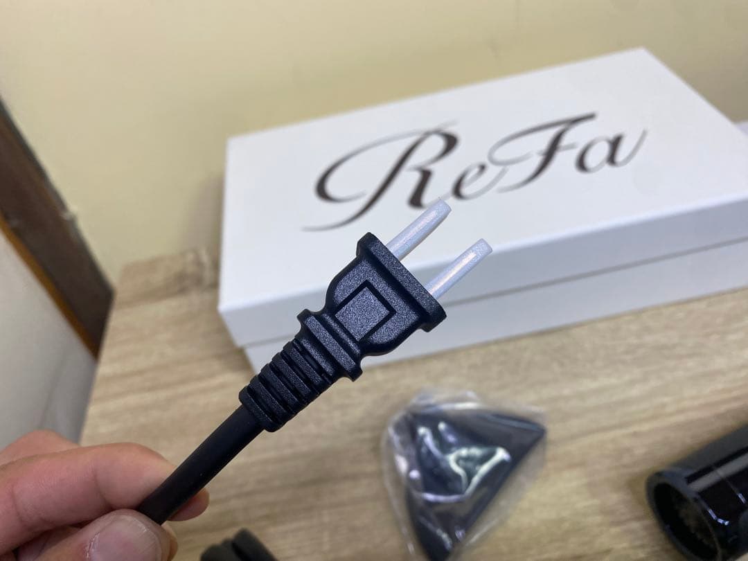 ✨ ReFa BEAUTECHドライヤー スマートW おまけ付き