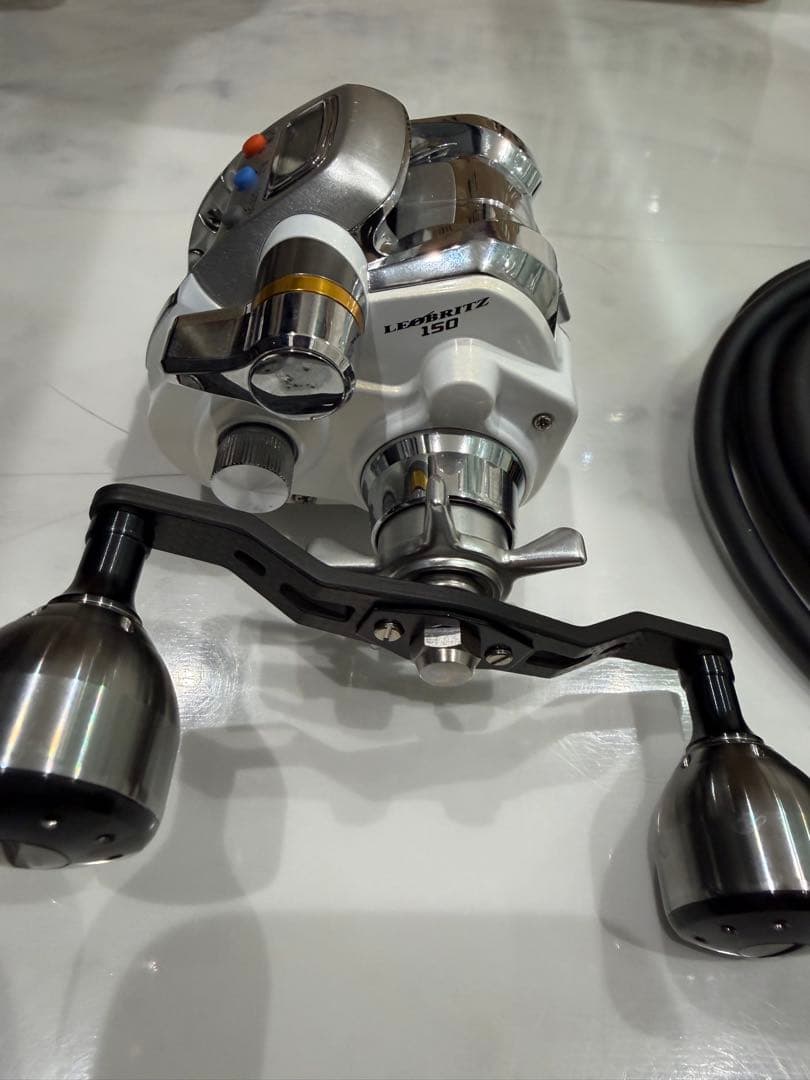 極美品 電動リール レオブリッツ150 ダイワ