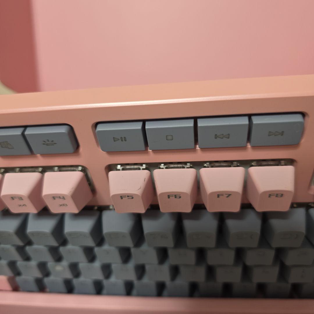 ROG Strix Flare PNK-LTD RGB キーボード