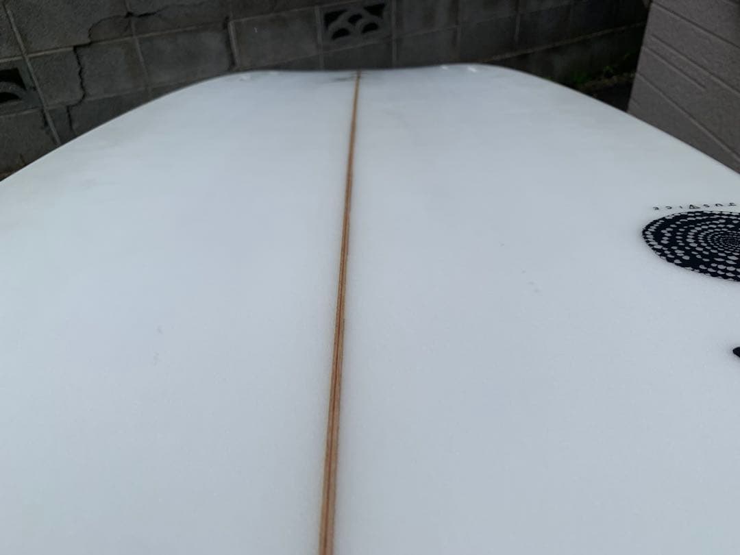 ジャスティスサーフボード、バラクーダシモンズ