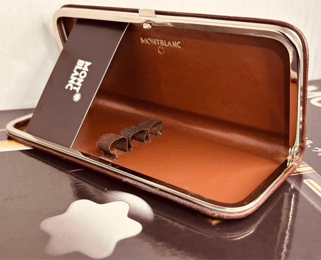⭐️レアで貴重❗️かなり稀少なヴィンテージCLASSICペンポーチ3本差⭐️モンブラン