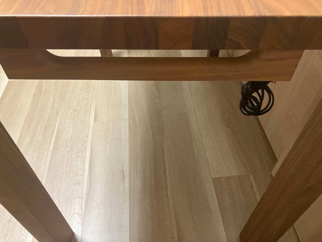 カリモク　ボナシェルタ　机　ウォールナット