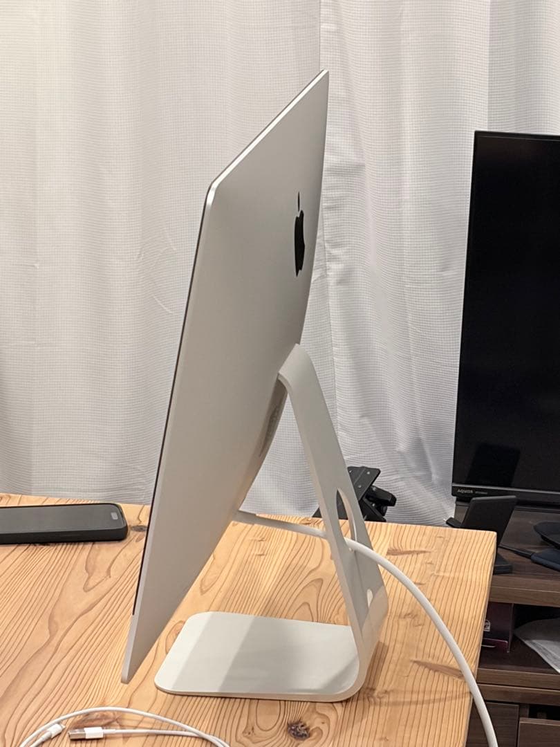 2019年 iMac 21.5インチ Retina 4K 送料負担