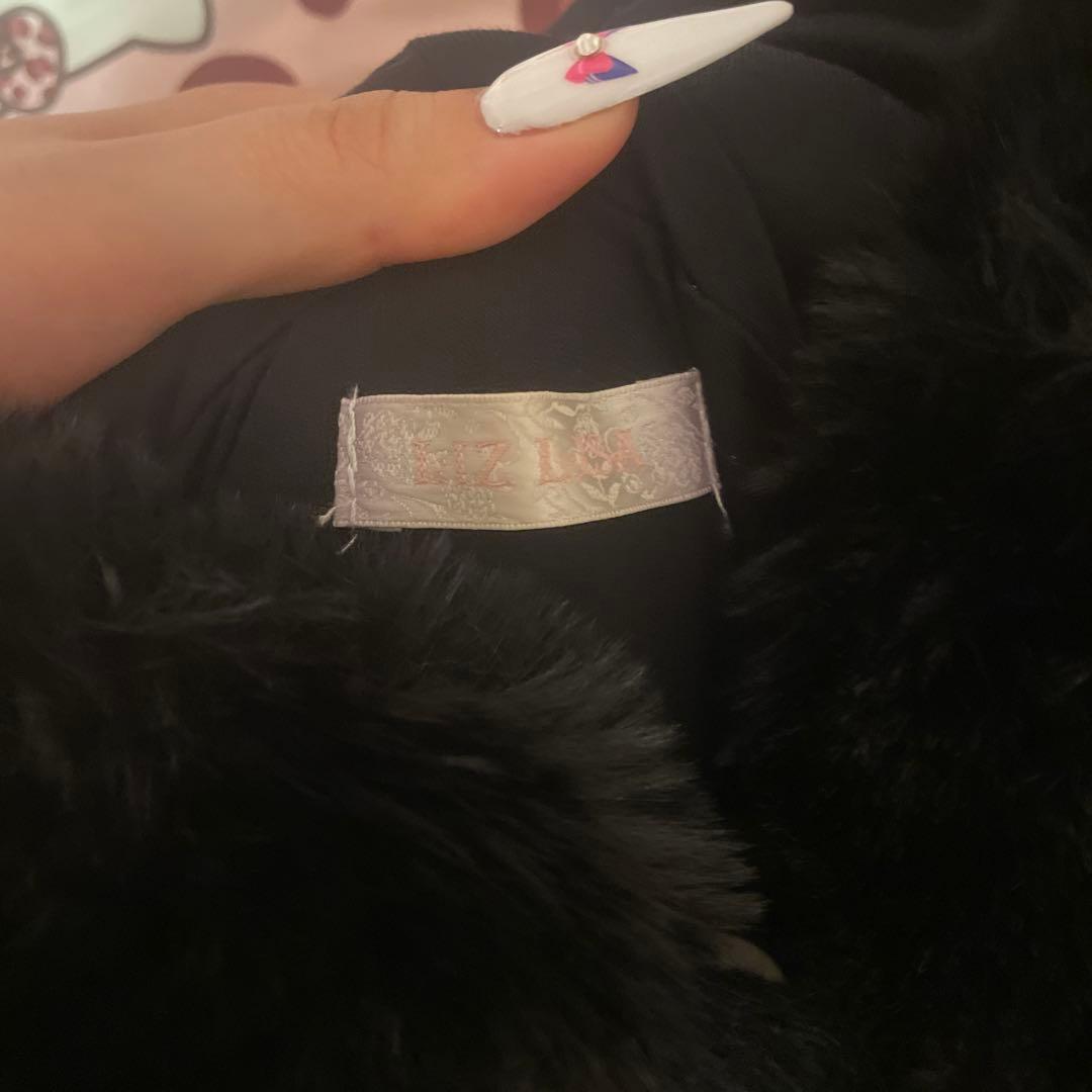 LIZLISA ブラックポンチョ