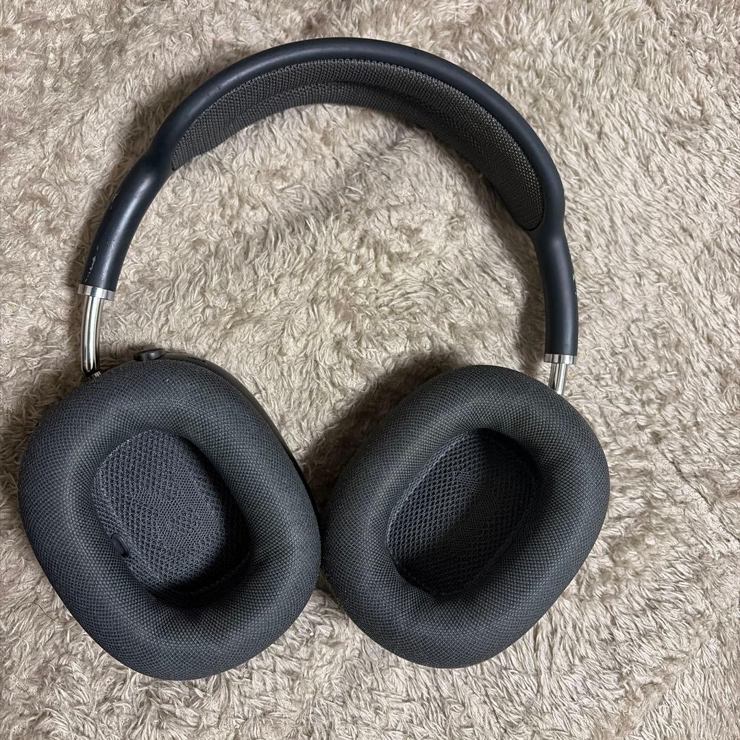 AirPods max グレー