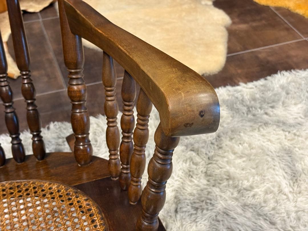 超希少　ウルフロッキングチェア　無垢材　クラシック　アジアン　木彫り　INR