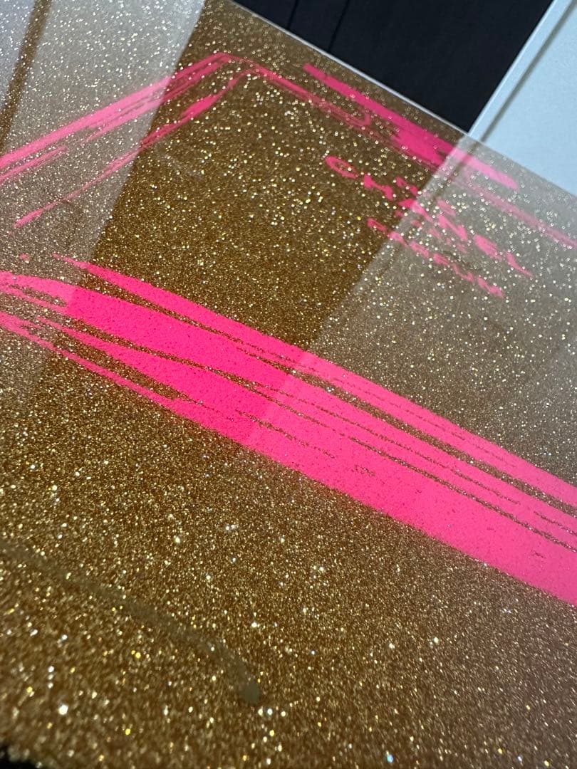 サイン入り証明書付きシェーン・ボーデン No.5 CHANELゴールド絵画