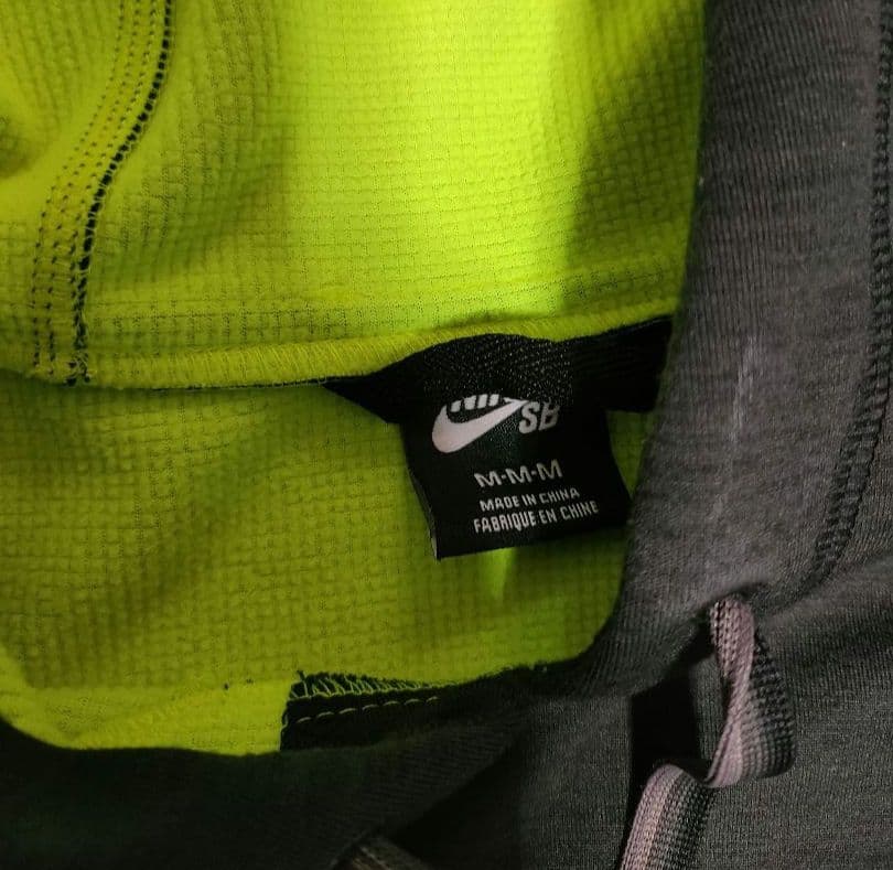 NIKE SB レーションプルオーバー　スノーボード