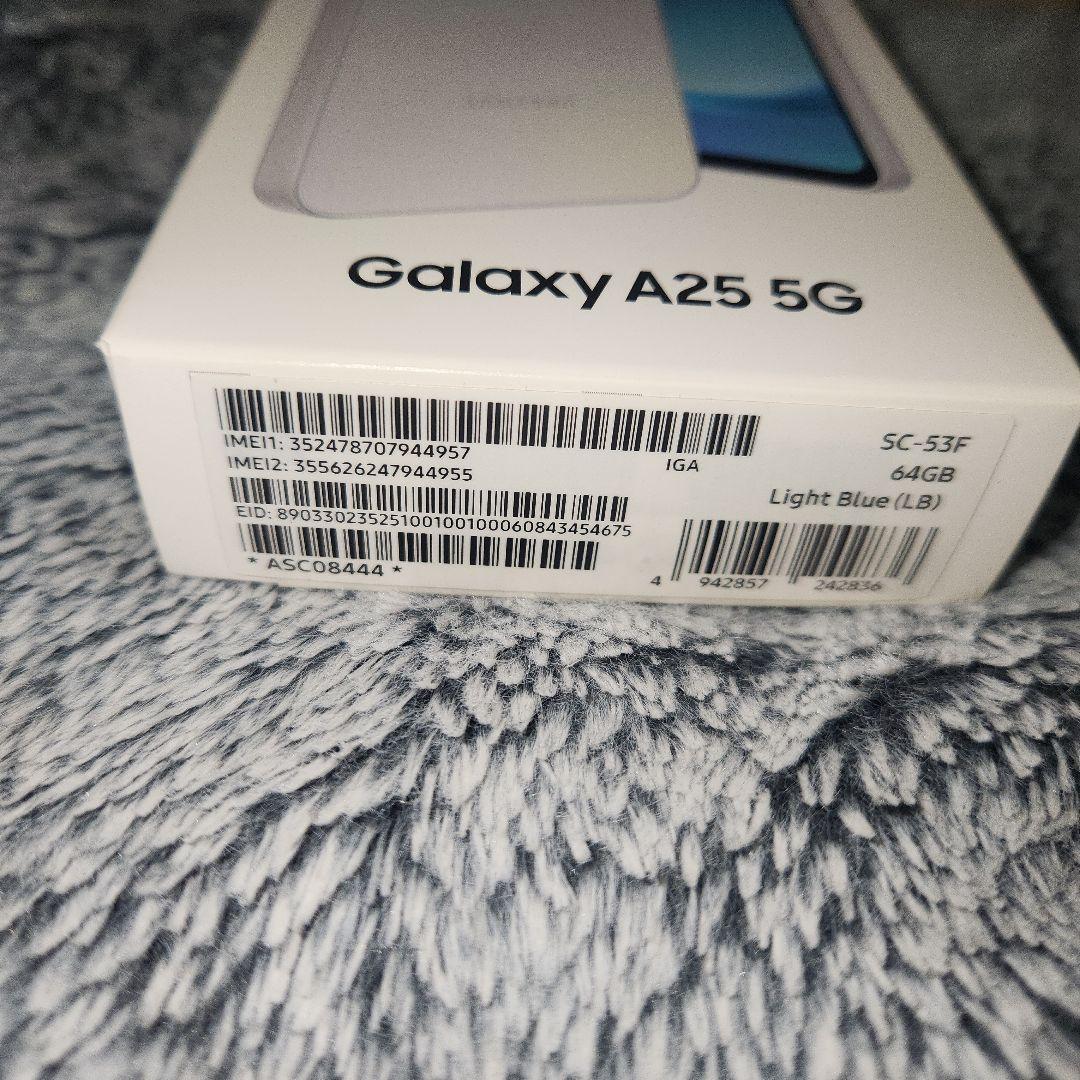 Galaxy a25 5g極美品中古カバーおまけ有り