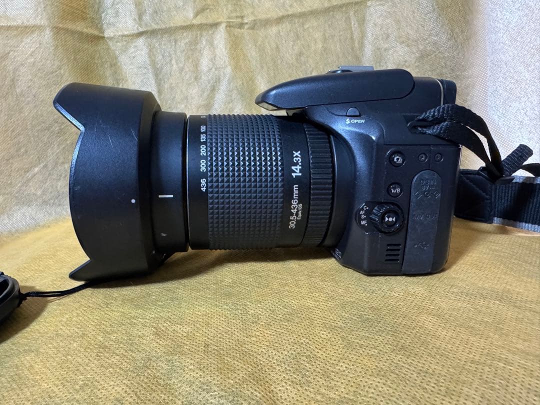 Fujifilm デジタル一眼レフカメラ　FinePix S200 EXR