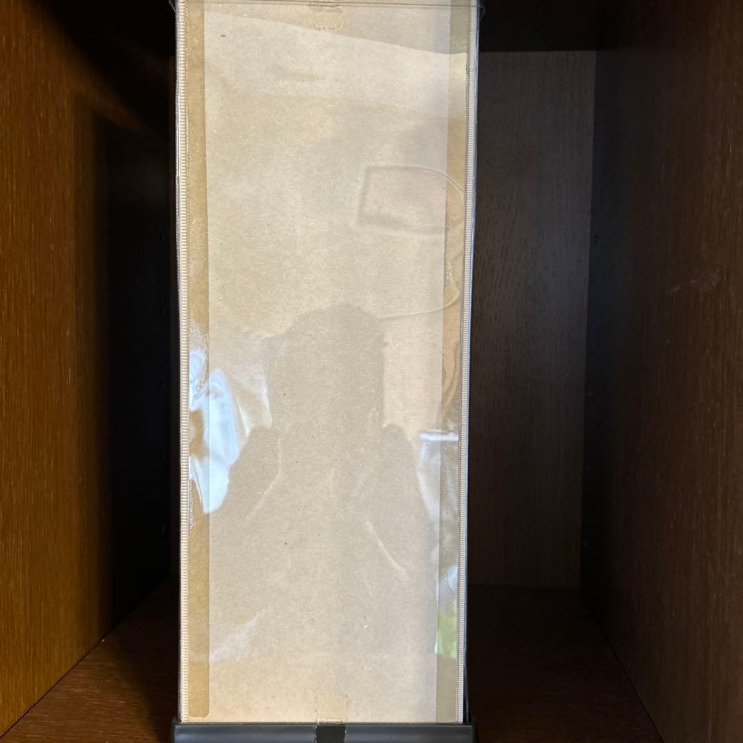 日本人形 伝統的な和装 透明ケース付き