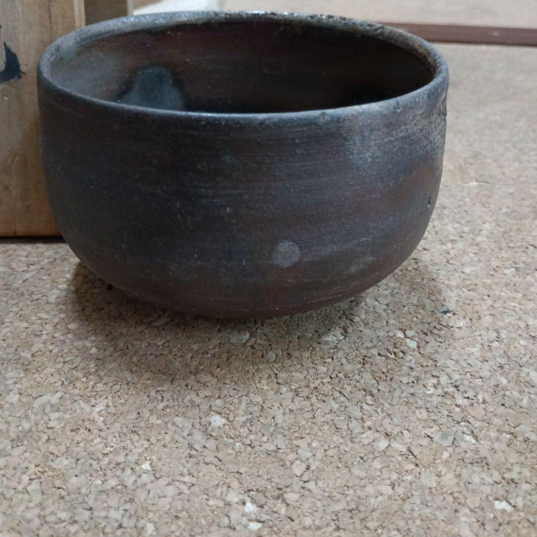 ４３８６）備前焼　抹茶椀　七十七代金重利衛門　陶弘造