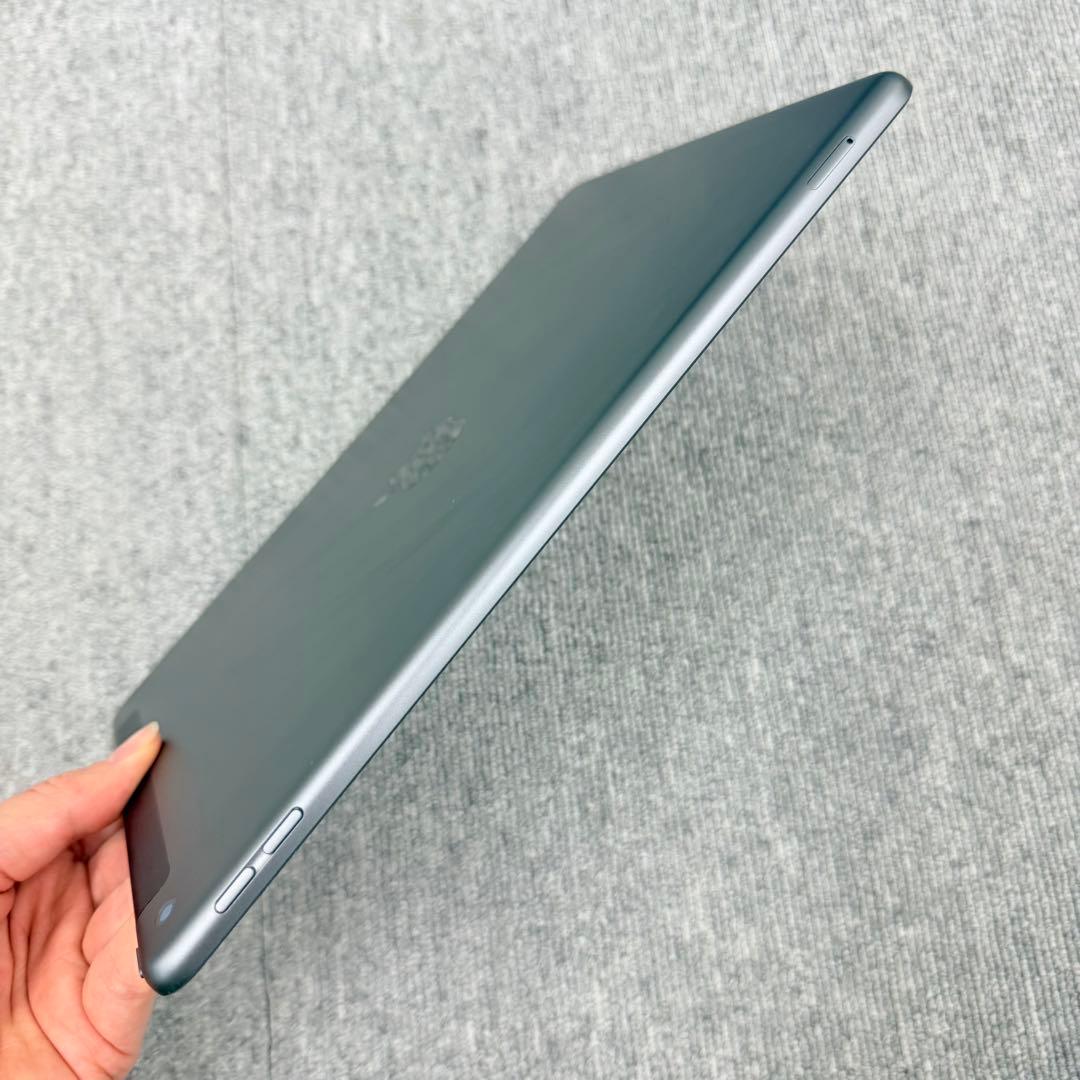 「美品」iPad 第8世代 32G Wi-Fi +Cellularスペースグレイ