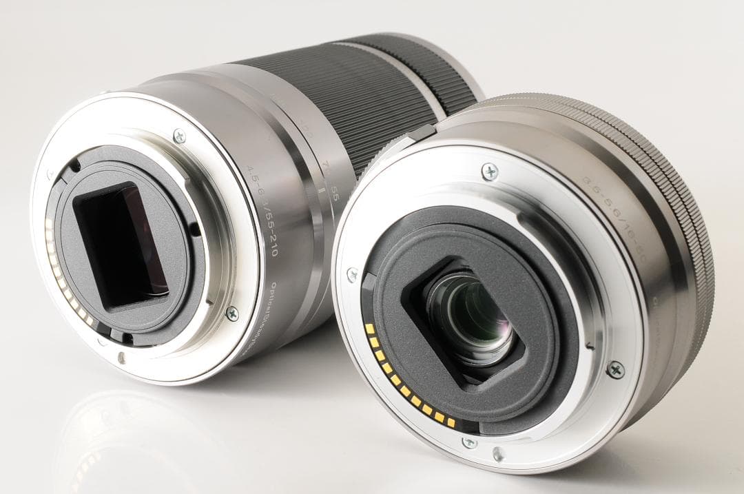 【ほぼ新品】 SONY α6400 ダブルレンズキット 《ショット数 16回》