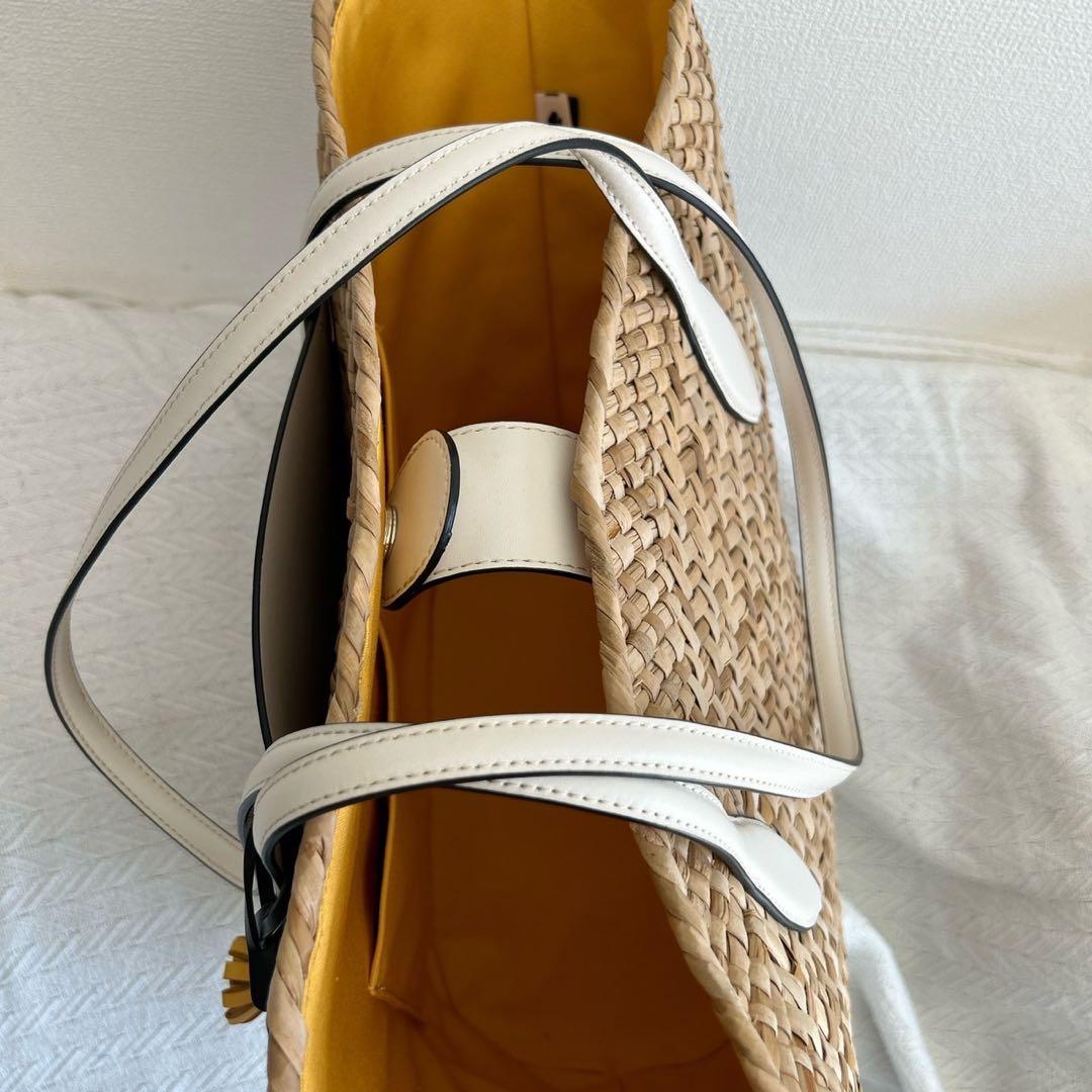 値下げ　ケイトスペード　レディース　バッグ　カゴバッグ　　ハチ