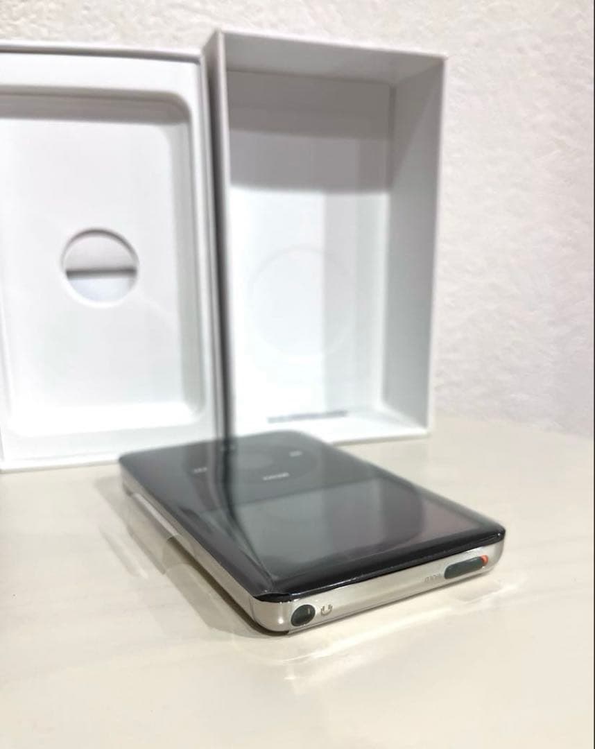 【新品未使用・付属品付き】iPod classic 160GB ブラック 黒