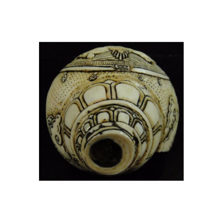 ◆チベット密教法具　法螺貝（シャンカ）ナタラージャ（ダンシングシヴァ）1