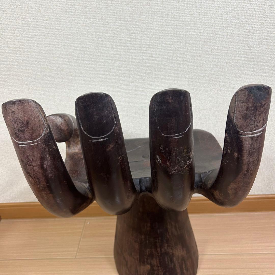 仏手 スツール 椅子 アジアン家具 掌 手の形 木製 手形 オブジェ アジアン