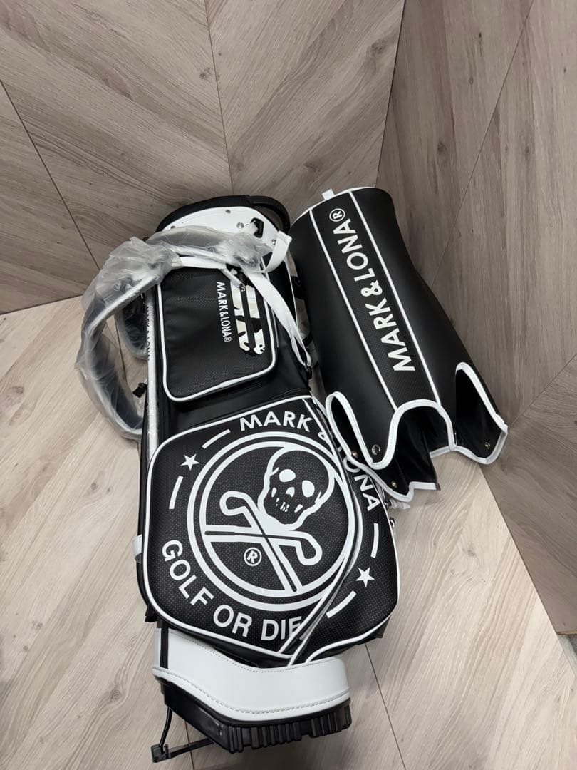 マークアンドロナ　キャディバッグ