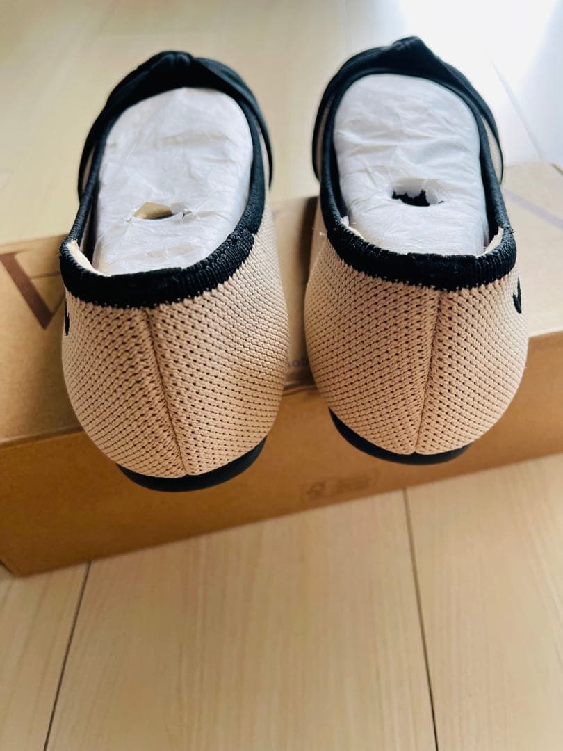 新品！VIVAIA [Bibi] アーモンドトゥ 結びデザイン フラットシューズ