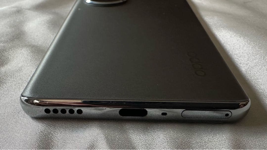 OPPO Reno10 Pro 5G 本体