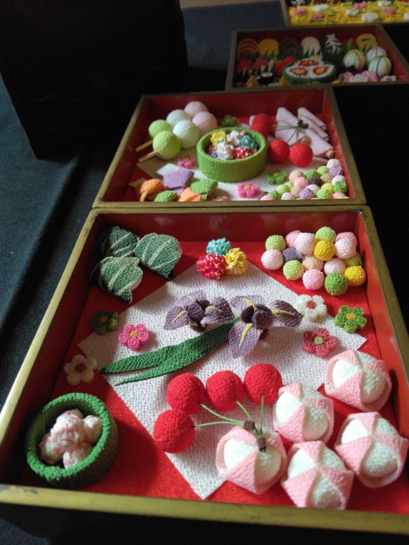ミニチュア重箱縮緬細工食品