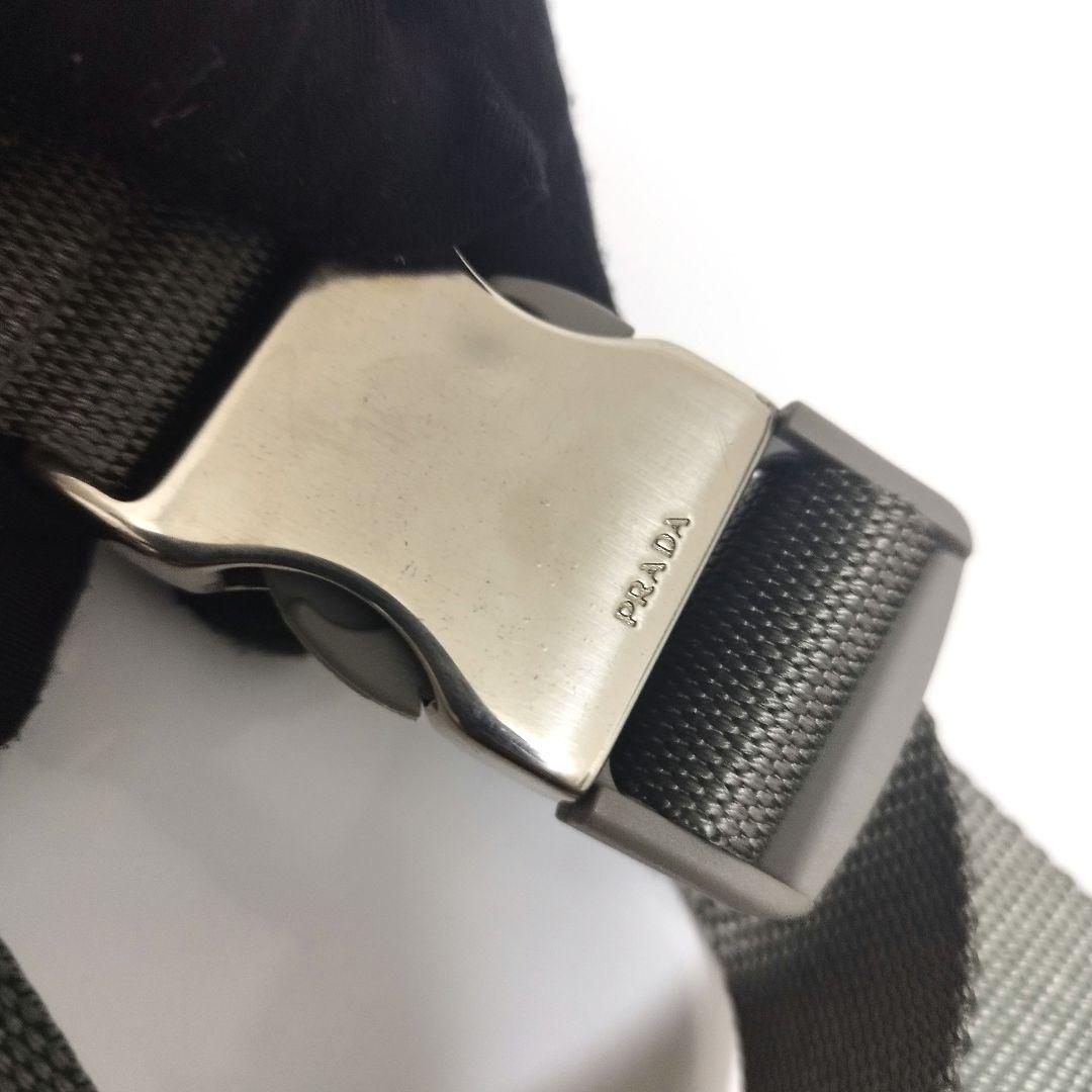 美品☆　プラダ　ボディバッグ　ウエストポーチ　スポーツライン