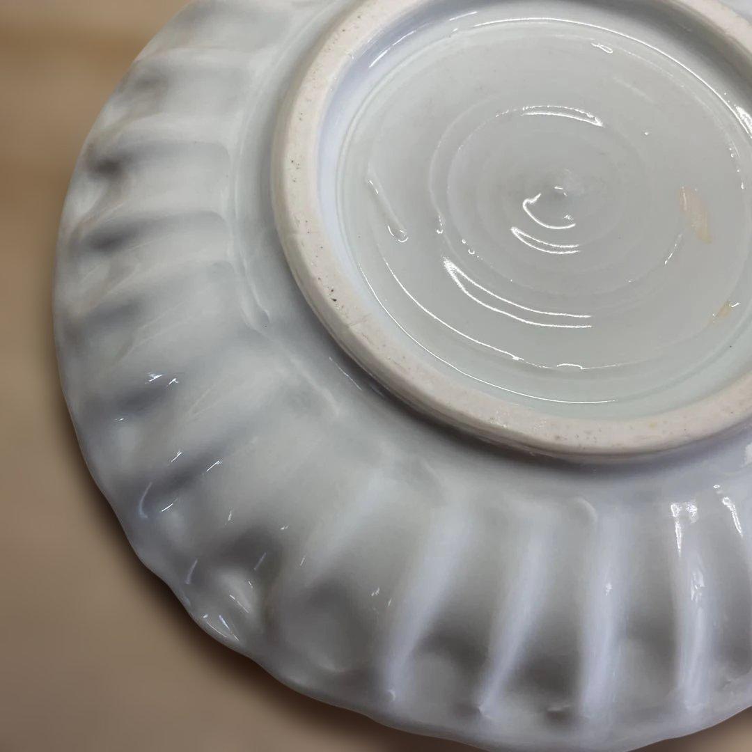 上田恒次　白磁菊皿　共箱