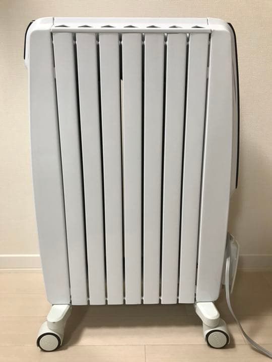 小さいお子様も安心 デロンギ オイルヒーター 美品