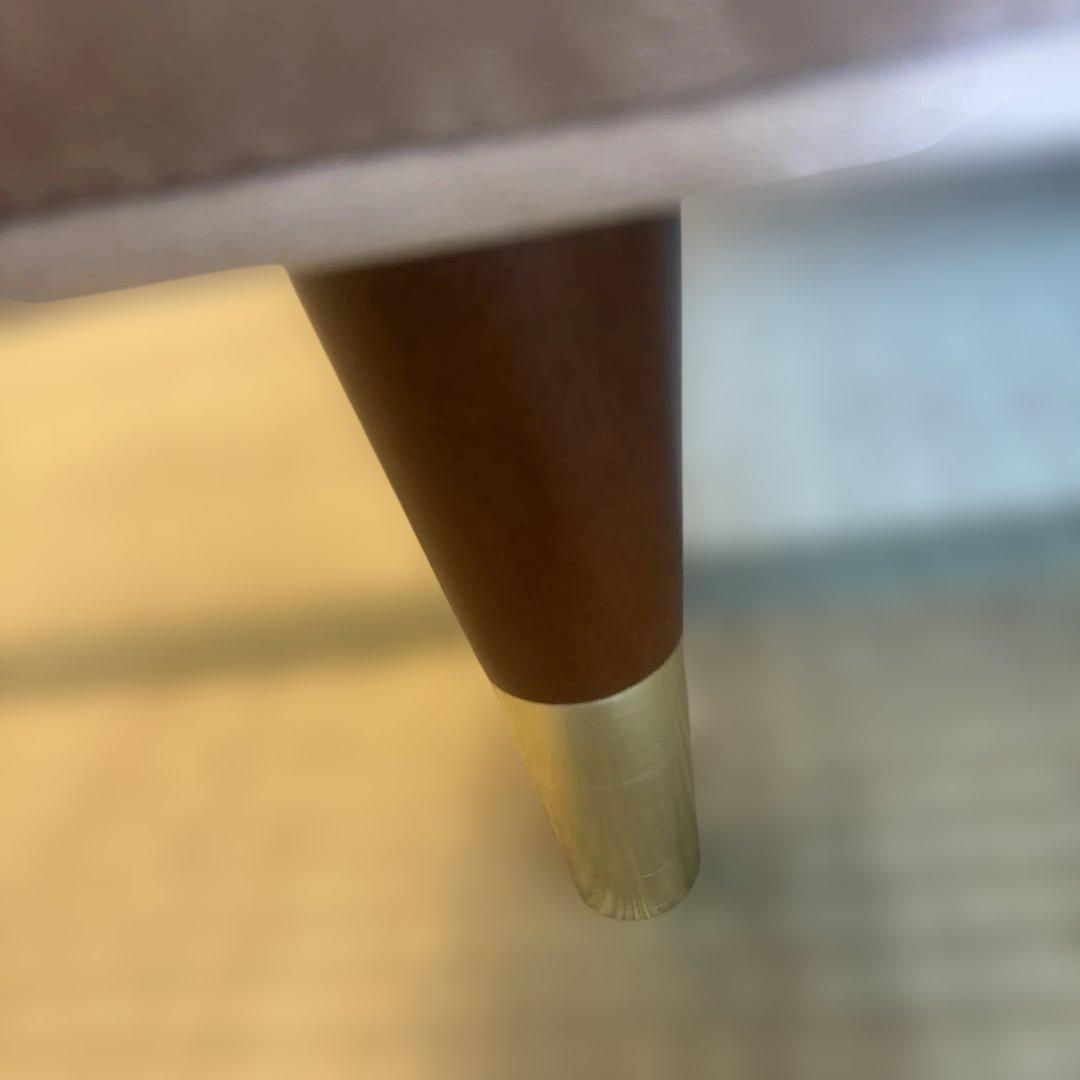 LOWYA ロウヤ ソファ　2人掛け　ベルベット調　ベージュ