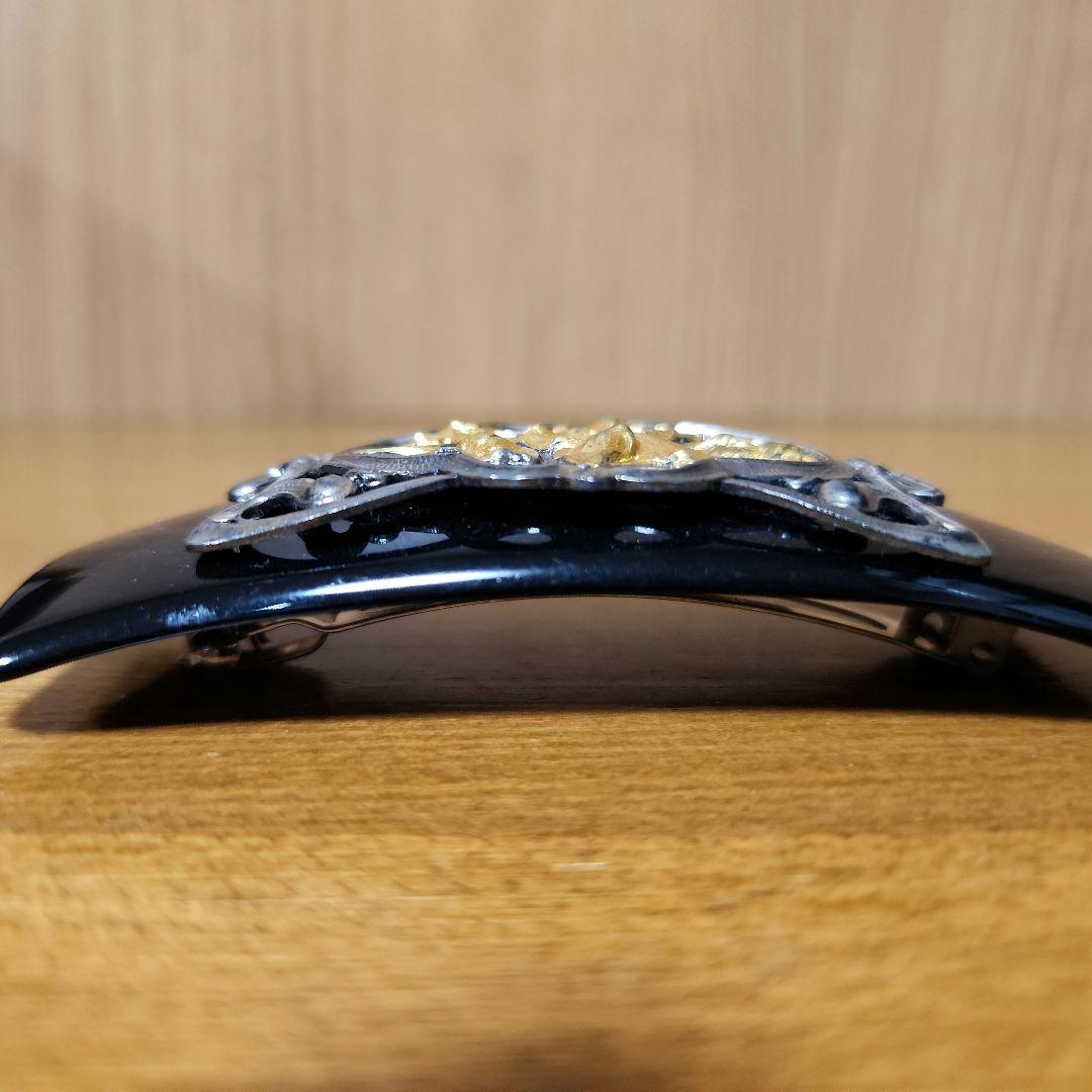 miiko ginta ⑬⑭⑲ 猫 レースメタル花柄 カサブランカっぽい花