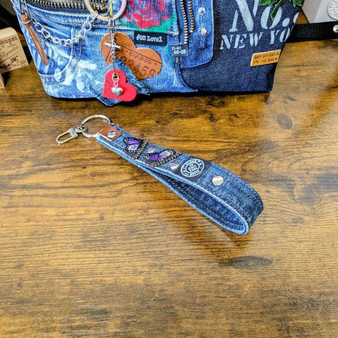 デニムリメイク 2wayトート｜薔薇刺繍×ステンシル・ポケットたくさん・底鋲付き