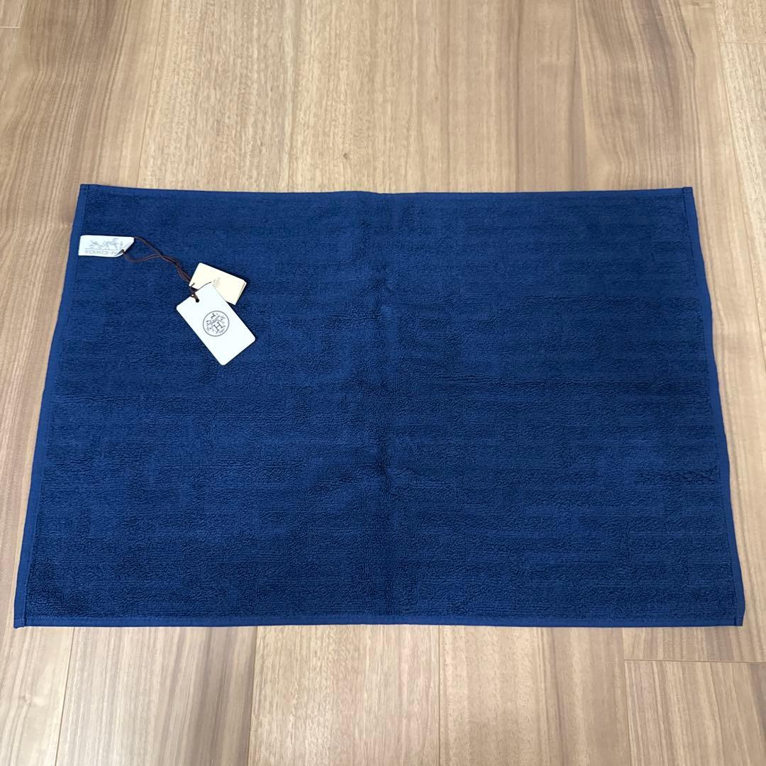 新品未使用✨HERMES エルメス　ゲストタオル　ステアーズ ブルー