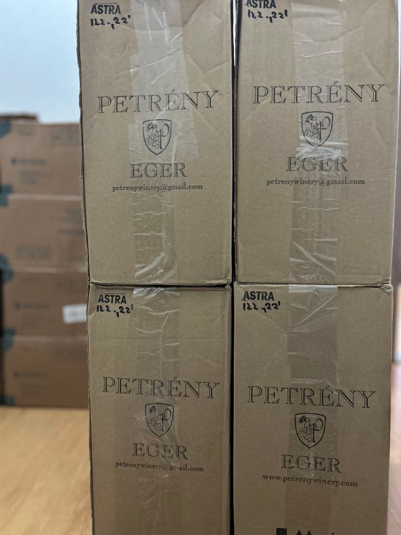 Pátzay 12本　Astra Egri 12本　CHARDONNAY ５本