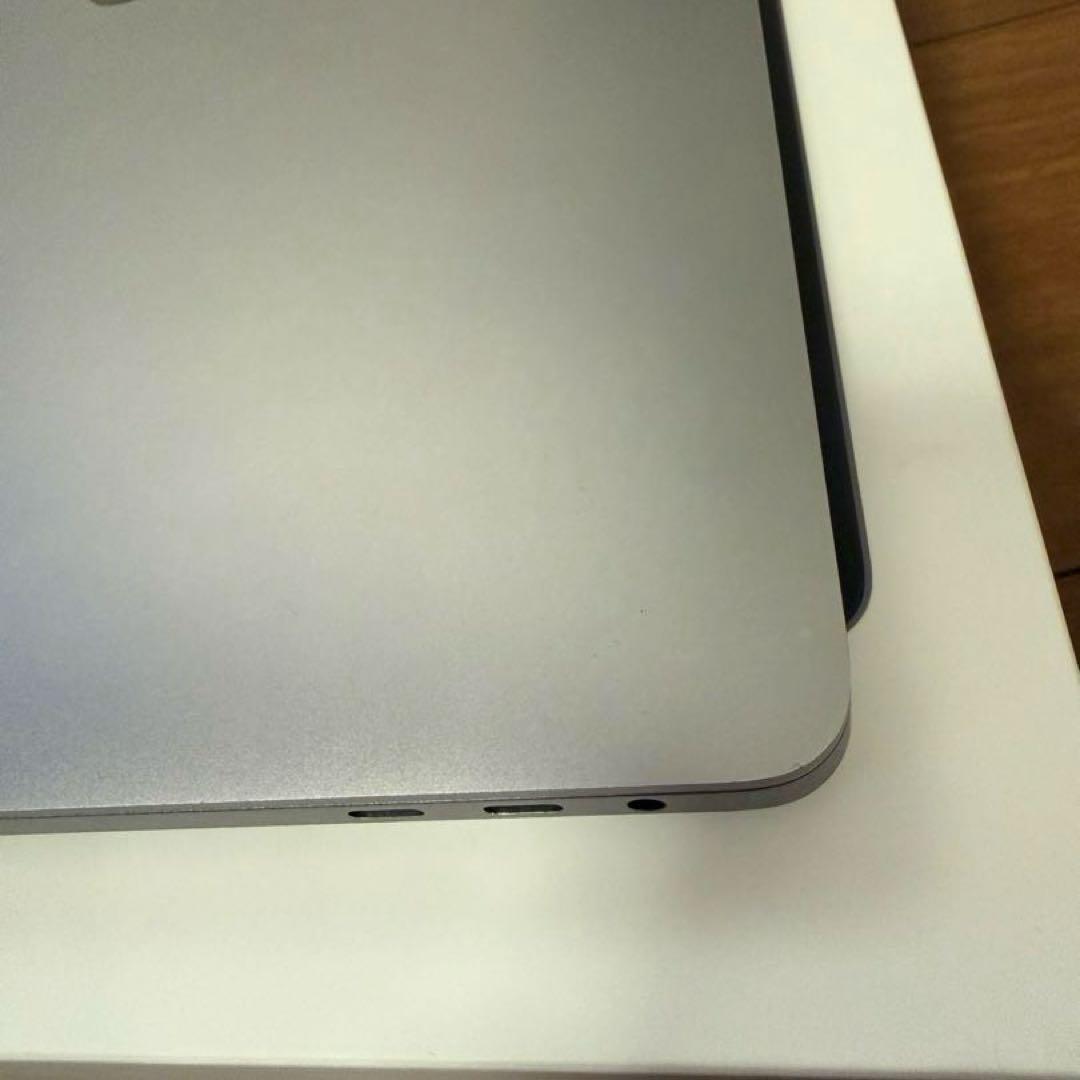 MacBook Pro 16インチ 2019 i9/32GB/1TB