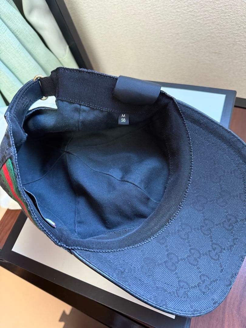 Gucci ブラック ベースボールキャップ M 58