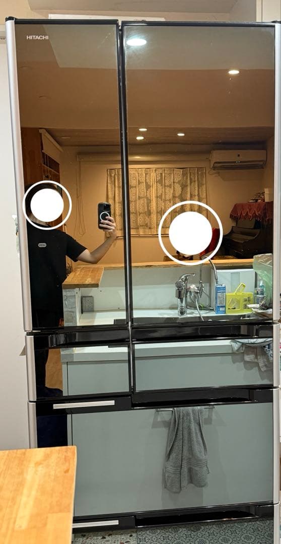 HITACHI 日立　冷蔵庫620L 大きいサイズ　クリスタルミラー2014年
