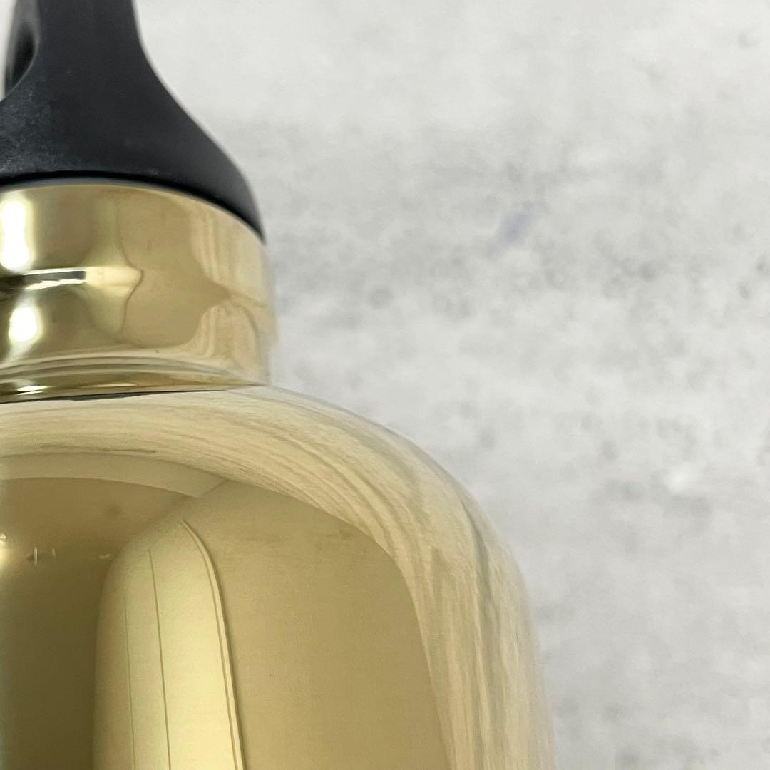 PRADA プラダ　ステンレスボトル　水筒　ゴールド　三角　ロゴ　ステンレス