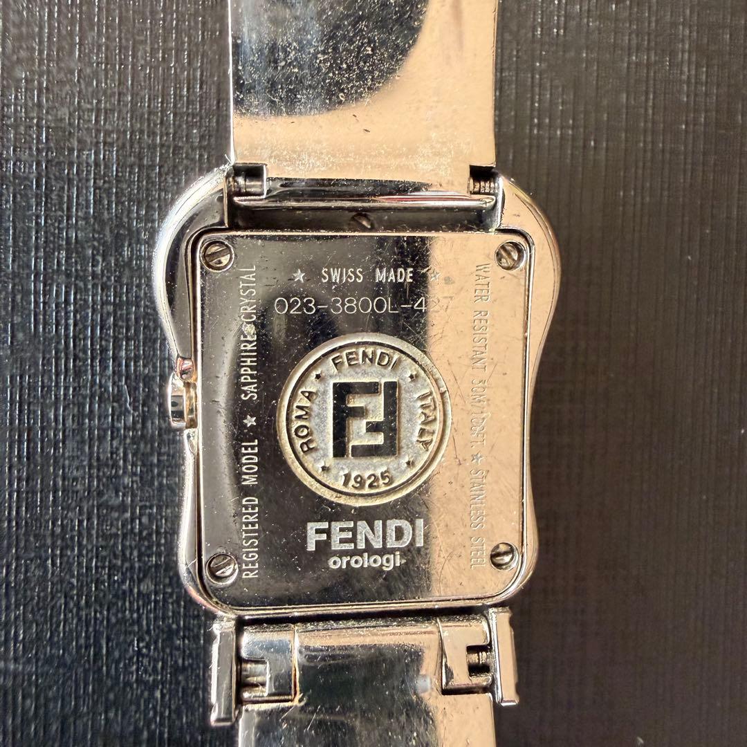 FENDI 時計 3800L バックルモチーフ