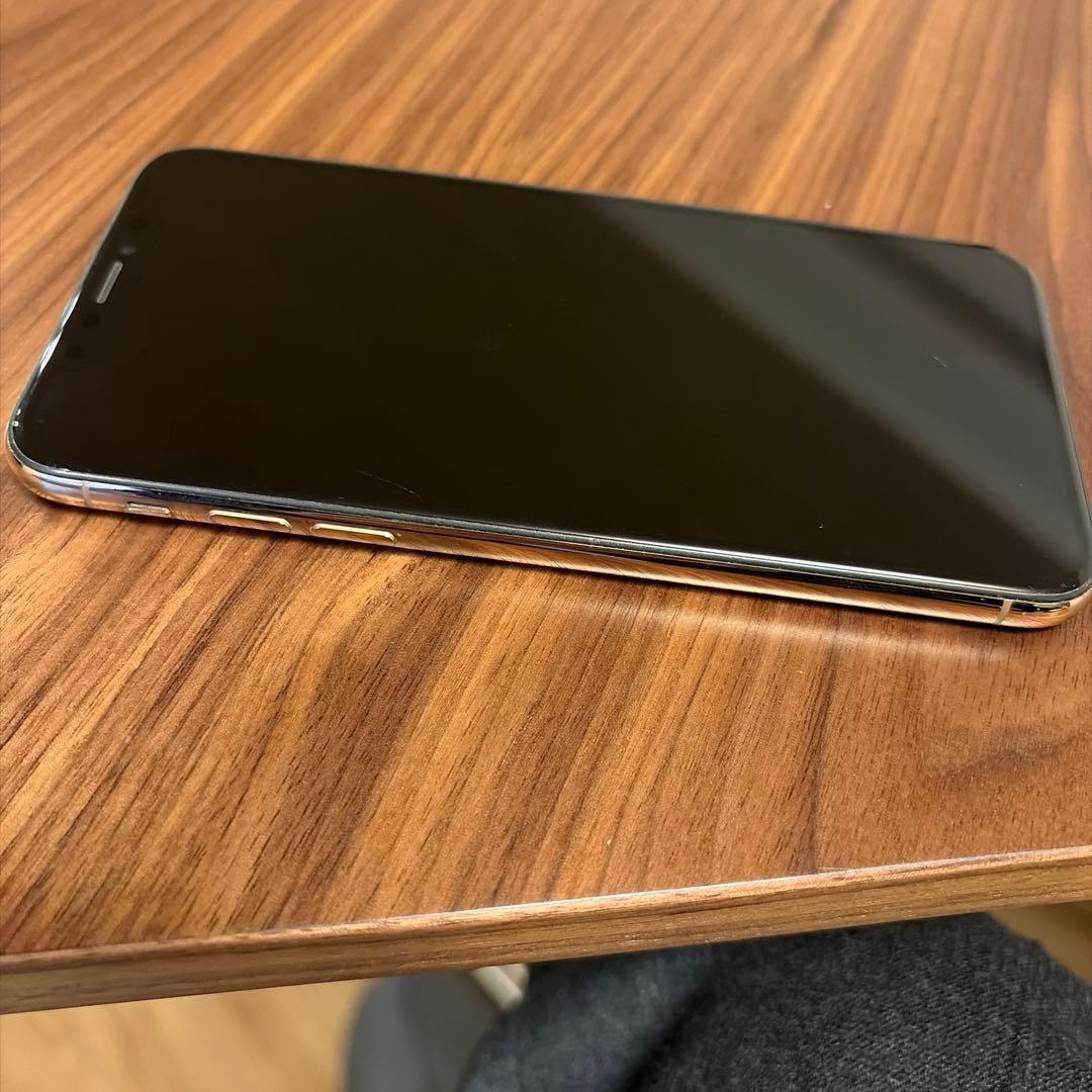 iPhoneXS 64GB ゴールド