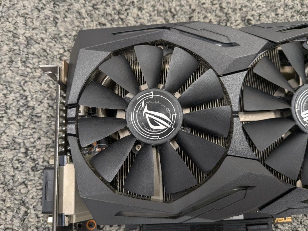 グラフィックボード・グラボ・ビデオカード ASUS ROG STRIX-GTX1080-8G-GAMING