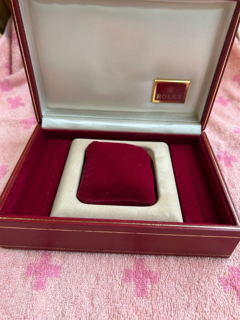 ROLEX 木製ケース 刺繍入り