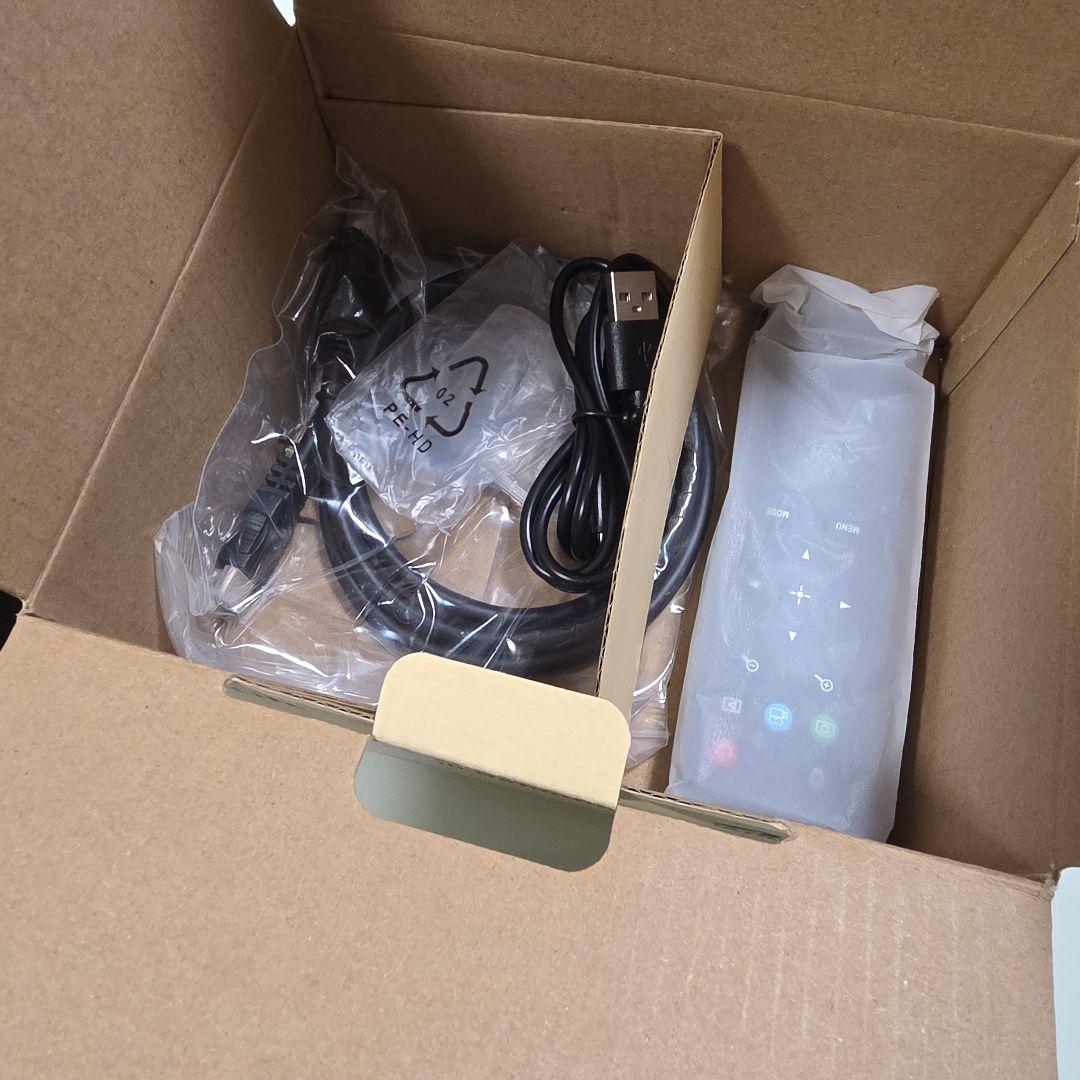 新品の4Kビデオカメラ本体 Wi-Fi機能付 18倍ズーム