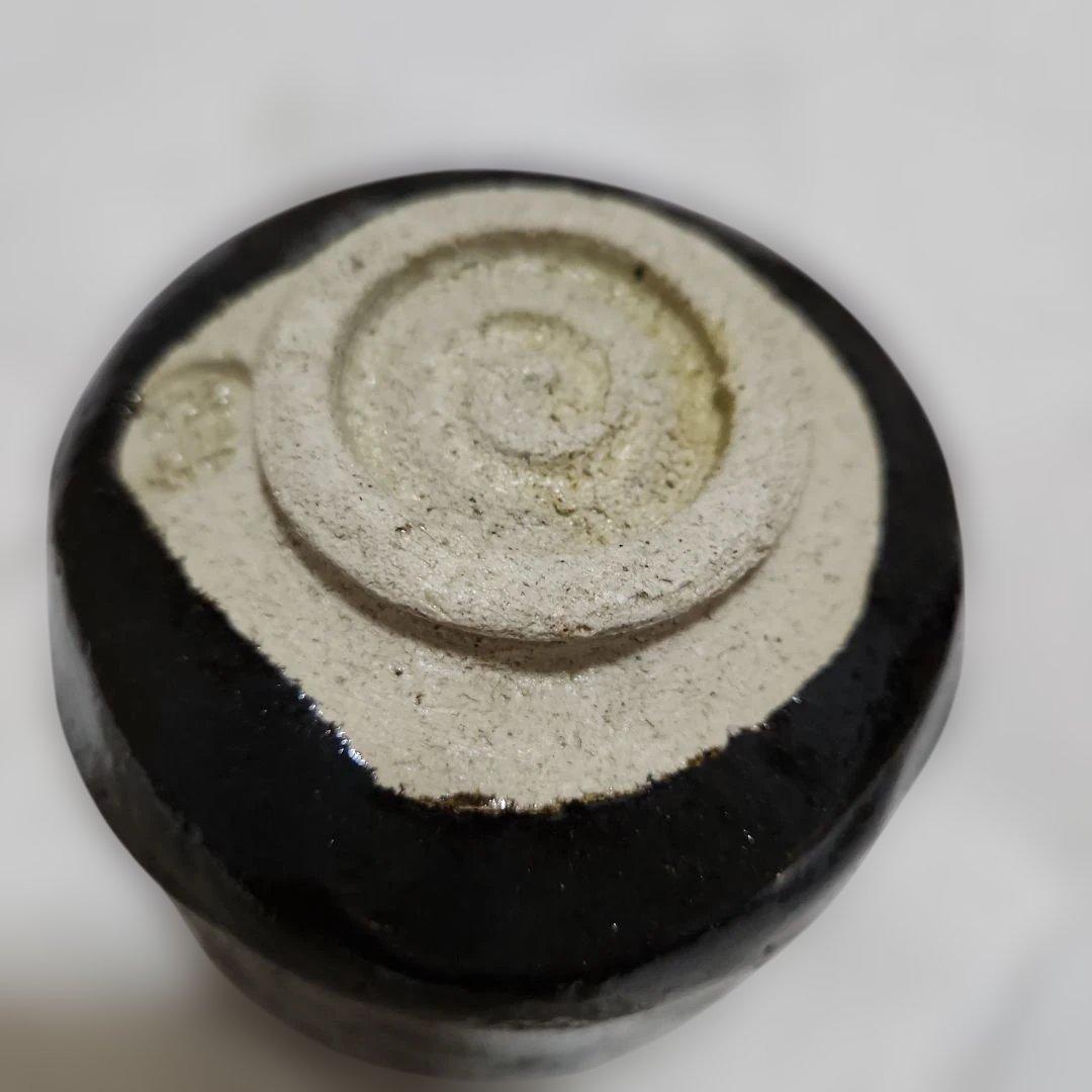 黒楽焼　筒茶碗　佐々木松楽作
